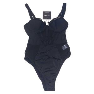 SOLD‼️‼️ Brand new one piece bodysuit (black)